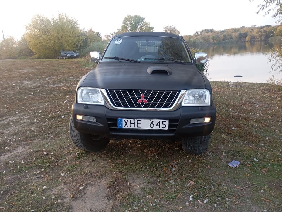 Продам Митсубиси Л200