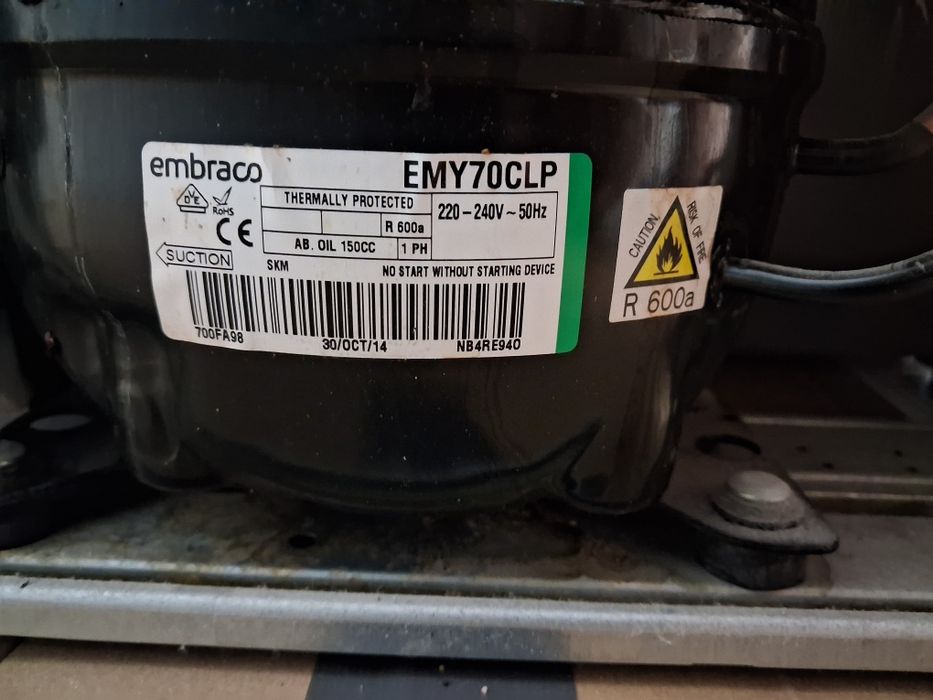 Lodówka IKEA EFFEKTFULL A+ sprawna w dobrym stanie odbiór od ręki