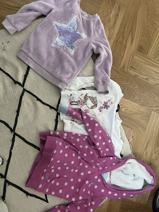 Koszulka i 2 bluzy dla dziewczynki 3 lata