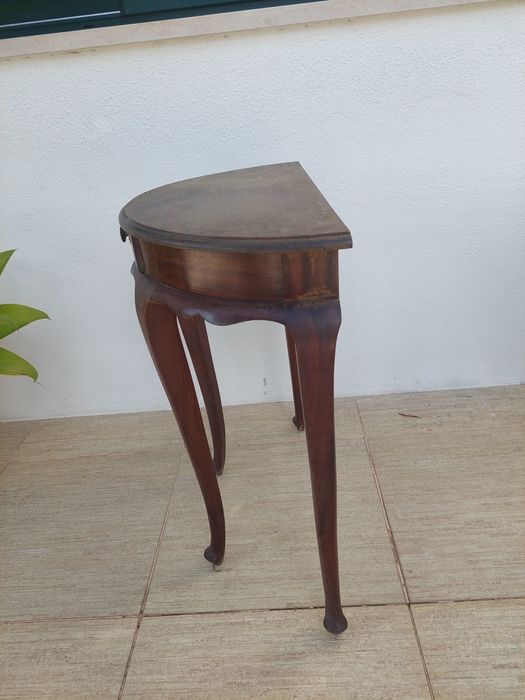 Vendo mesa para telefone antiga
