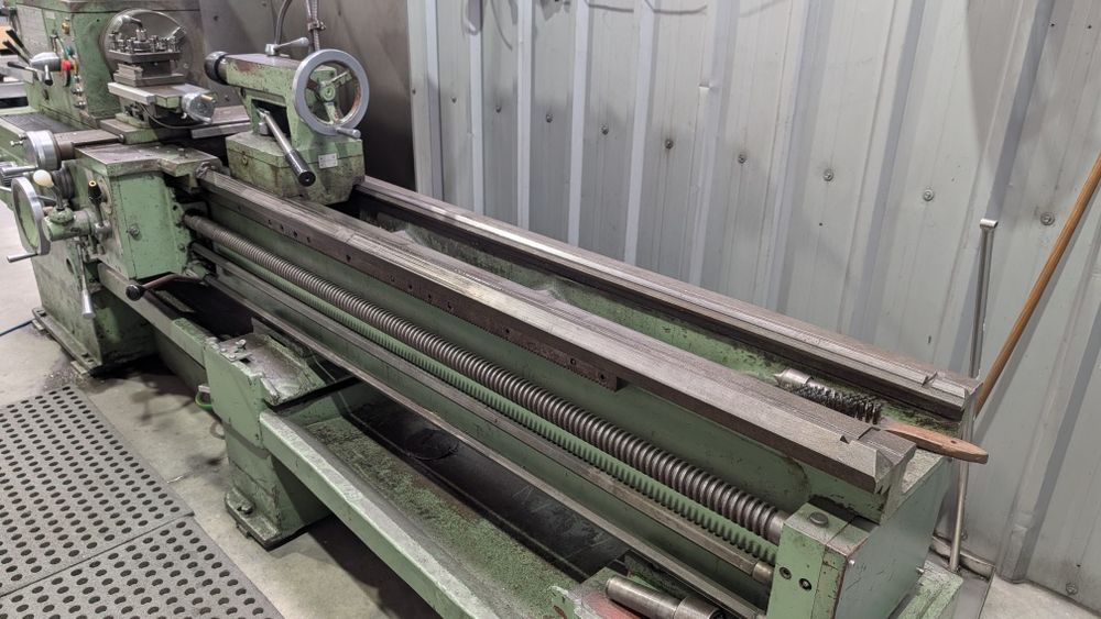 Torno mecânico MASHSTROY C11MT