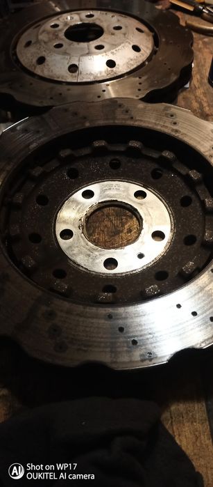 Диски гальмування передні Audi Q3 8U0 615 301B