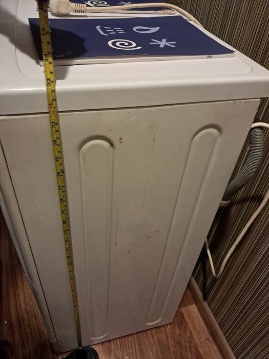 Продам стиральную машинку indesit