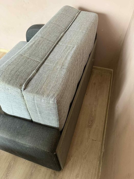 Sofa dwuosobowa szara