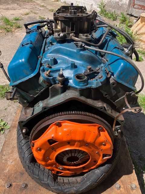 Silnik Chevy 305 V8