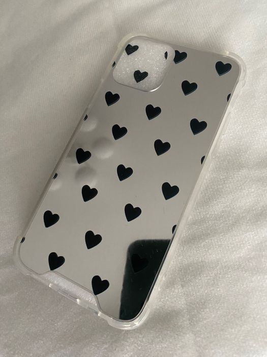 Чохли в дуже хорошому стані на iPhone 11pro