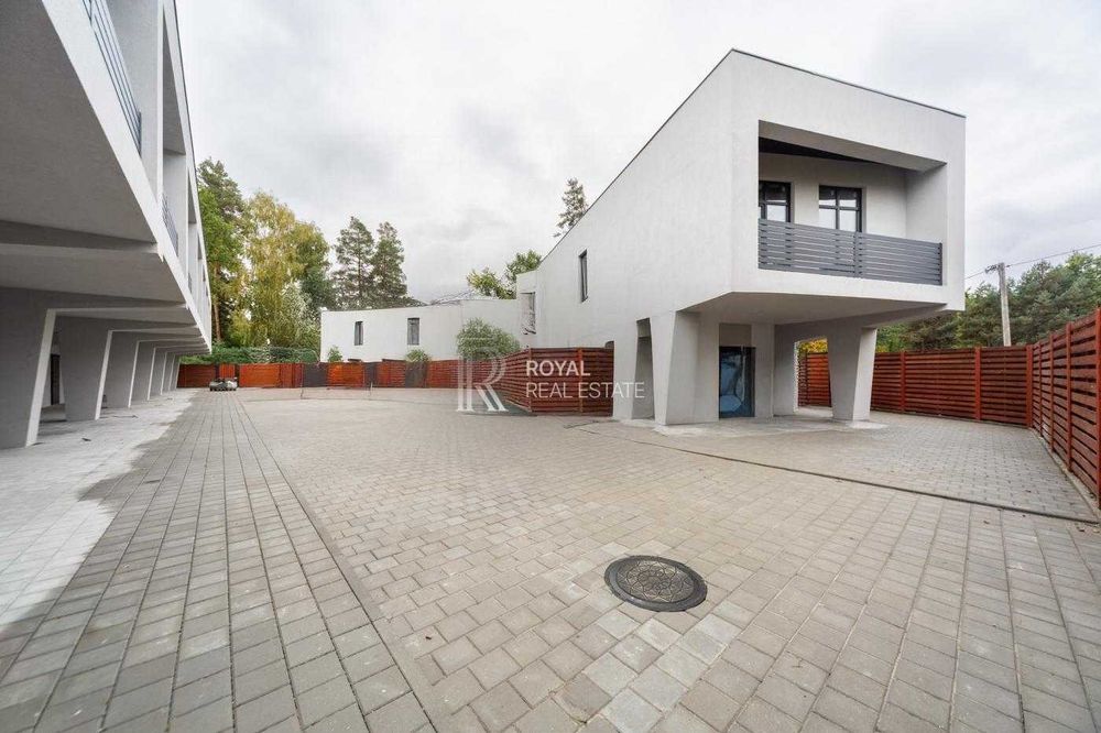Продаж Будинок Бобриця КМ «Співоче озеро» 3 кімнати 143 м² 2,46 сотки Біля лісу та озера Тераси Паркомісце Закрита територія Енергоефективний