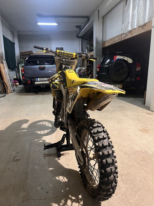 Suzuki rmz 250 ( motor refeito )