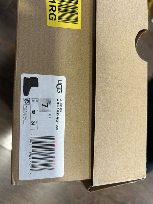 Buty zimowe UGG r. 38 śniegowce