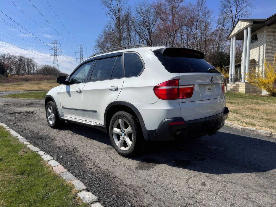 BMW X5 xDrive35d      2012