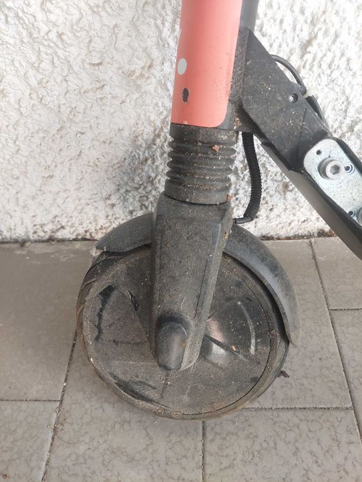 Trotineta eletrica, peças