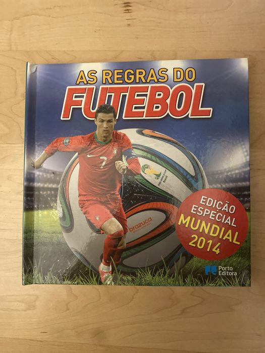 Livro Pop-Up de Futebol