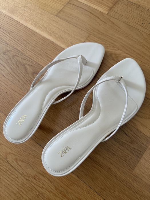 Босоніжки kitten-heel Zara