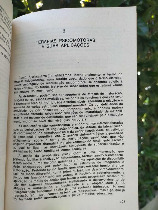 Contributo para o estudo da génese da psicomotricidade (Vítor Fonseca)