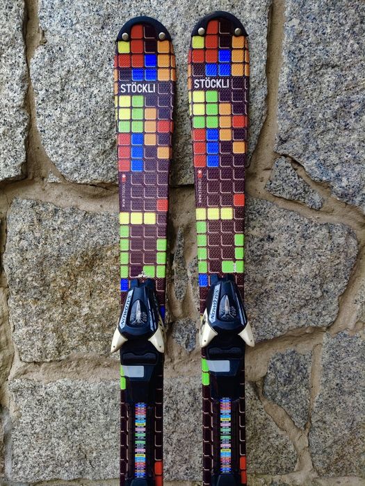 Narty zjazdowe dla dzieci Stockli Junior 117 cm z wiązaniami