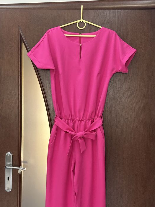 Kombinezon damski różowy elegancki kombinezon rozmiar 42