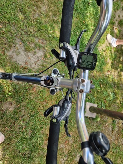 Rower trekingowy unibike expedition kola 28 rama 17