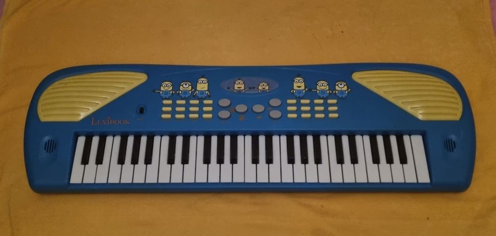 Piano a Pilhas e também da para Carregador