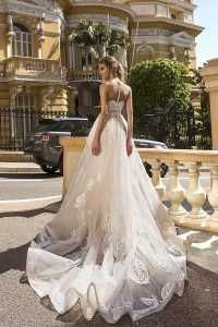 Piękna suknia ślubna