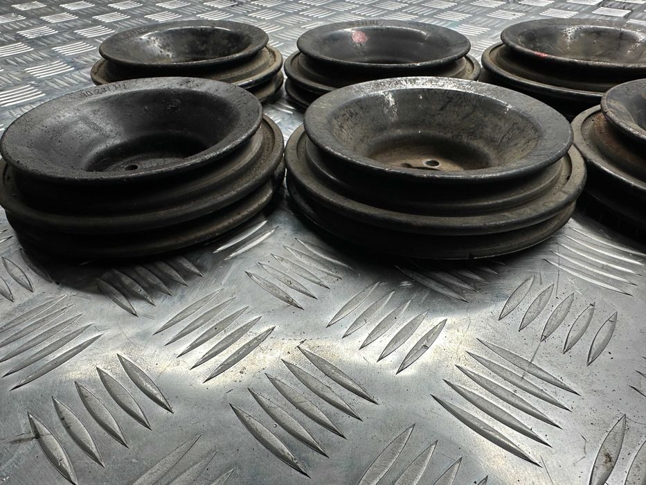 Шкив коленвала opel vectra a, ascona c, kadett e, 1.8 8v 90231111