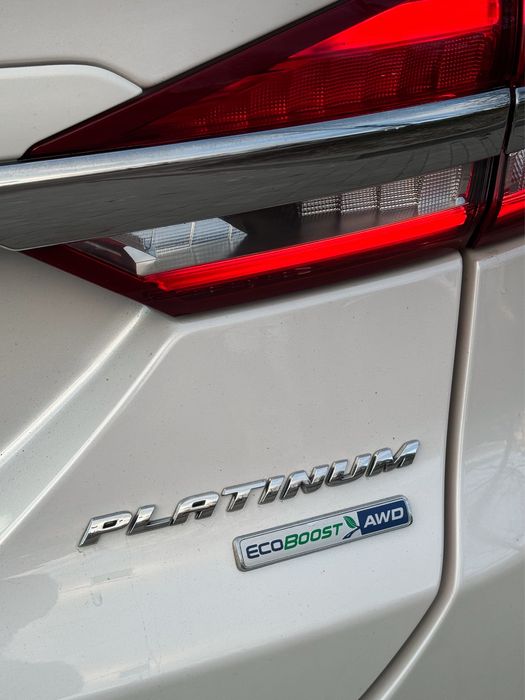 Продаж Ford Fusion 2.0 2017 AWD Platinum