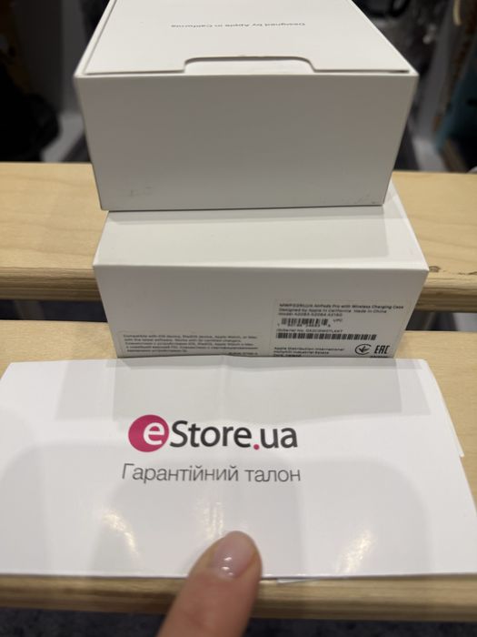 Навушники Apple AirPods Pro 3