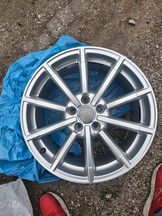 Felgi aluminiowe Audi A4 B8 8.0" x 18" 5x112 ET 47 8K0601025BQ