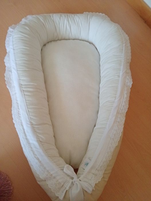 Ninho para bebe feito a mão