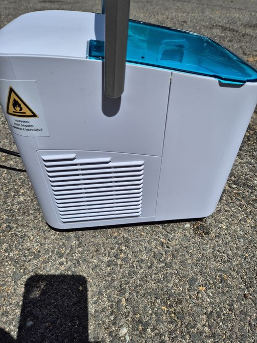 Máquina de gelo portátil