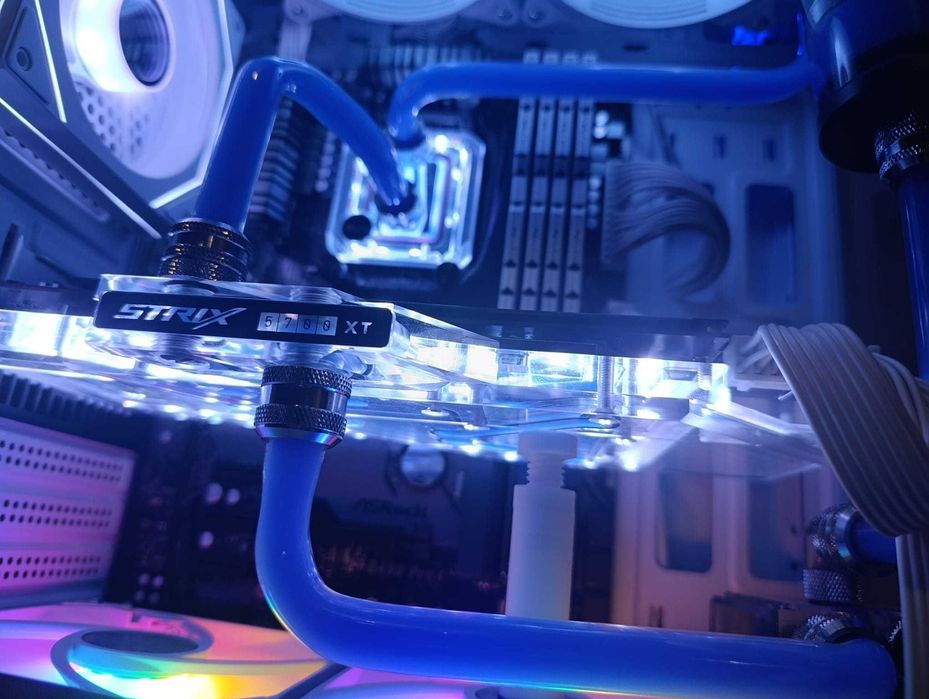 PC GAMING RX5700XT | Ryzen 5 3600 | 32GB RAM | 1Tb SSD NVME
