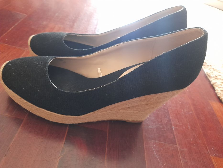 Sapatos Benetton 38
