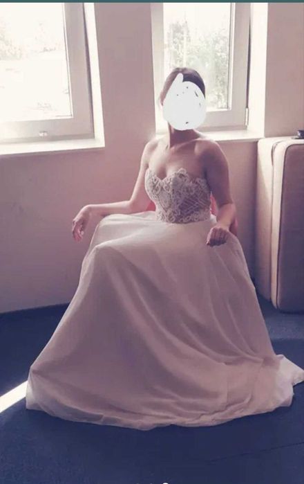 Gorsetowa suknia ślubna 36/38