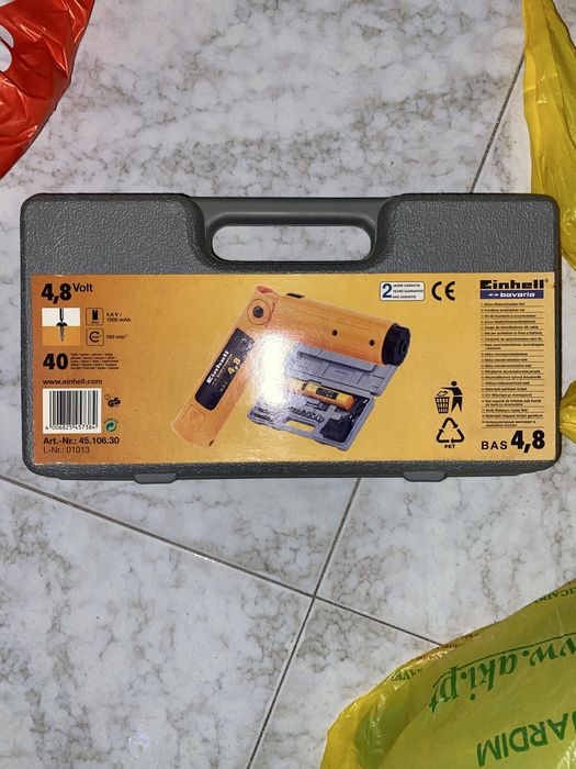 Parafusadora Einhell Bavaria 4,8V com mala