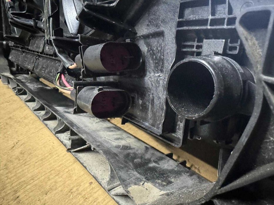 ZDERZAK Komplet Pas LAMPY CHŁODNICE Hybrid Audi Q5 80A LIFT 2020