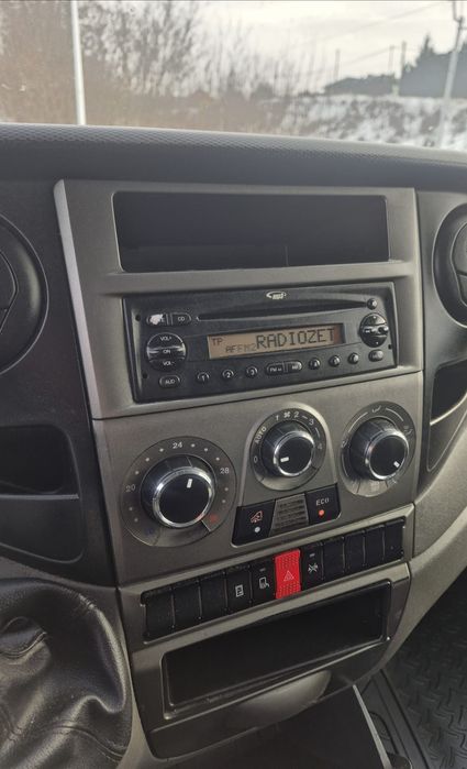 Iveco Daily silnik 2.3 hpi 110 35c11 wywrotka kiper 3 strony  klima