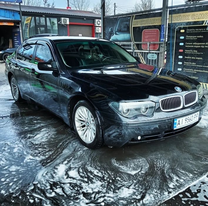 Bmw 7 e65 ,745.4.4 бензин