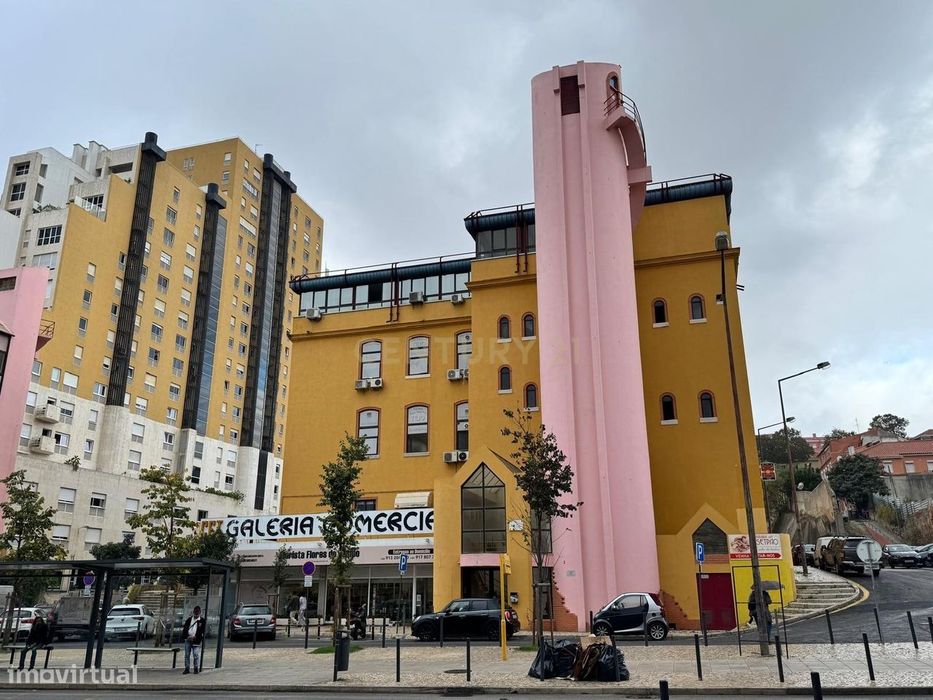 Lugar de Parqueamento em Garagem – Xabregas - Lisboa