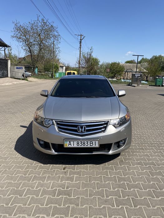 Honda accord 8 2.4