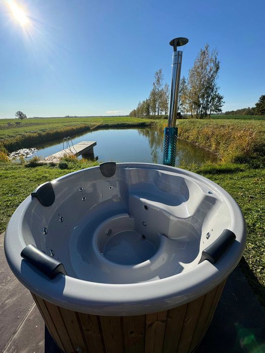 Balia jacuzzi z LED i masażami – bez czekania – nowa