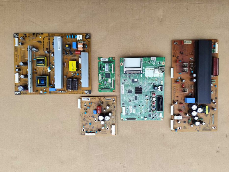 Telewizor plazmowy LG 42PN450B niesprawny