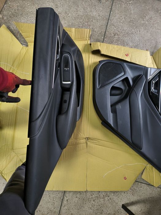 Карта дверей  Limited Subaru Outback 2021