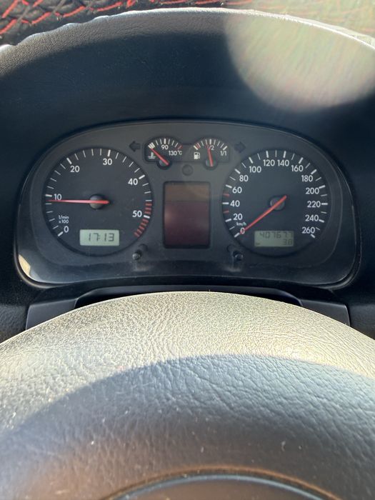 VW golf 1.9 130 CV
