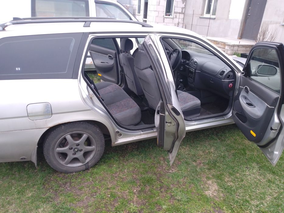 Daewoo Nubia універсал 2.0і