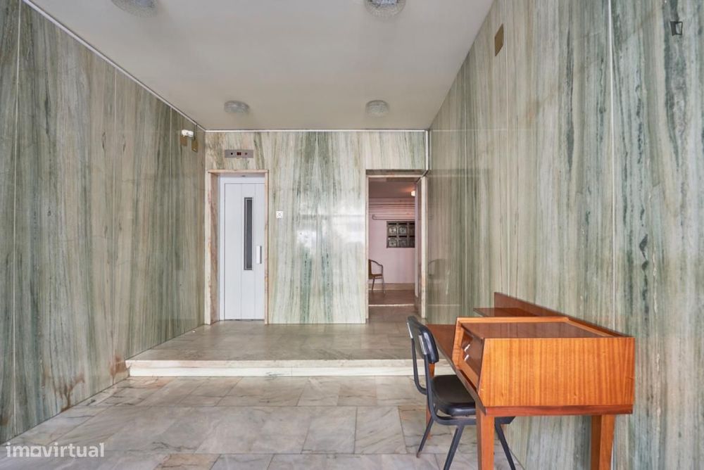 Quarto - localizado em Saldanha Lisbon