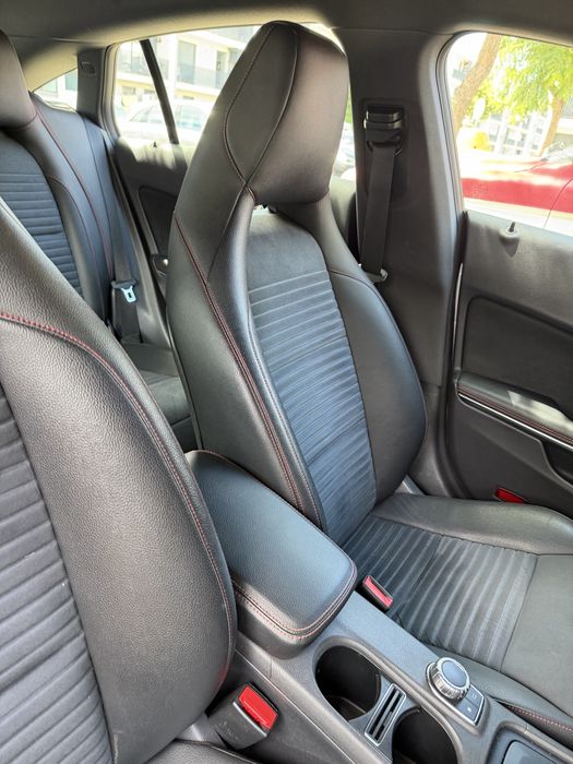 CLA 220 CDI 89900 Kms