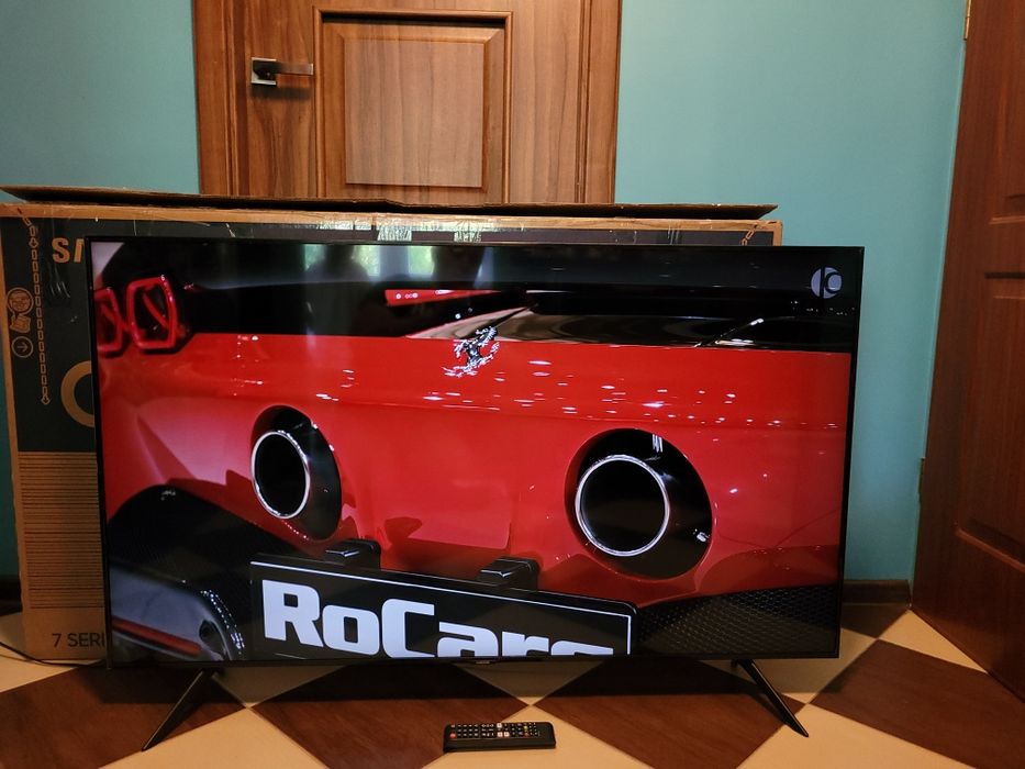 Telewizor Samsung 43!!! 4K ULTRA HD DVB-T2 !!  nowy !! !