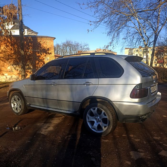 BMW X5 E53       .