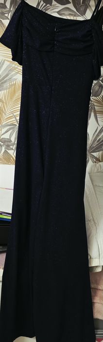 Sukienka długa ,brokatowo-granatowa, cena 199 zł .