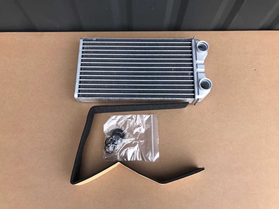 Радиатор печки Opel Vivaro Renault Trafic Nissan Primastar (01-14)