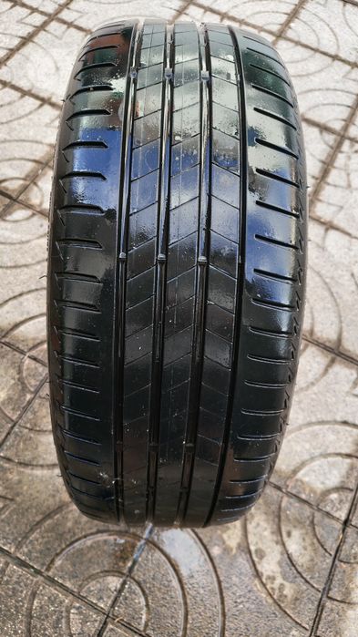 Pneu Bridgestone Turanza T005 205/45/17